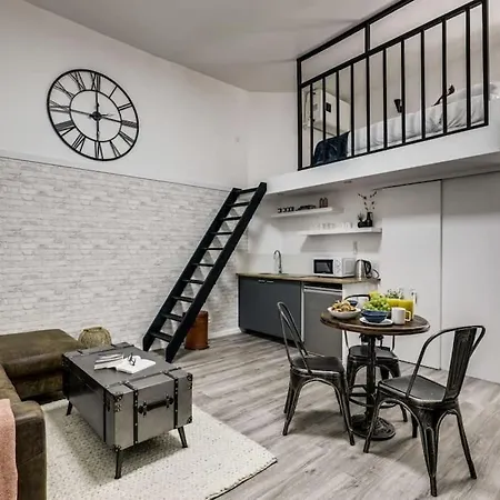 Amazing Loft 4p- Republique Lägenhet *