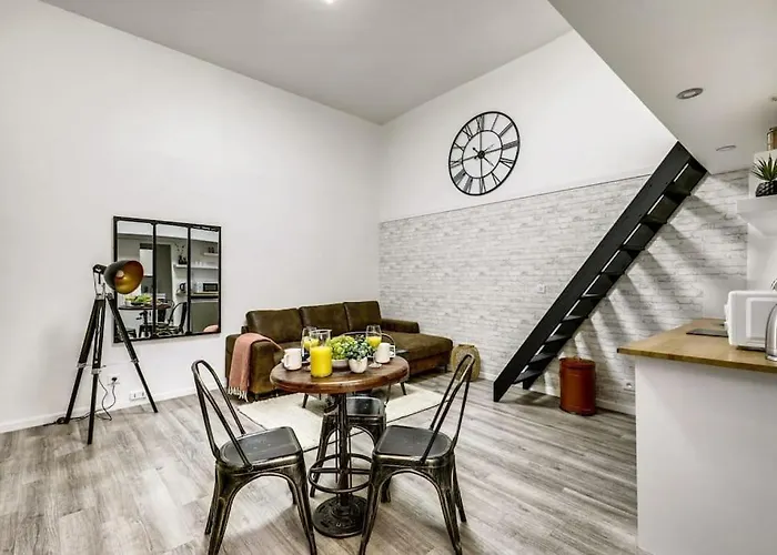 Διαμέρισμα Amazing Loft 4p- Republique *